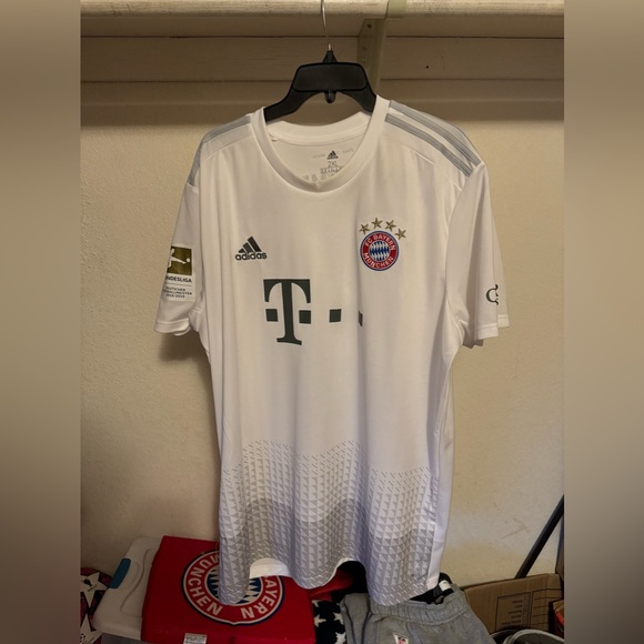 RARE 19/20 Fc Bayern Munich #9 Robert Lewandowski jersey AUTHENTIC - Picture 1 of 6